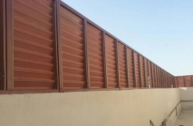 تركيب سواتر سندويش بانل سواتر خشبية و سواتر بلاستيكية في  الرياض مشيط من قبل افضل مؤسسة في تركيب السواتر